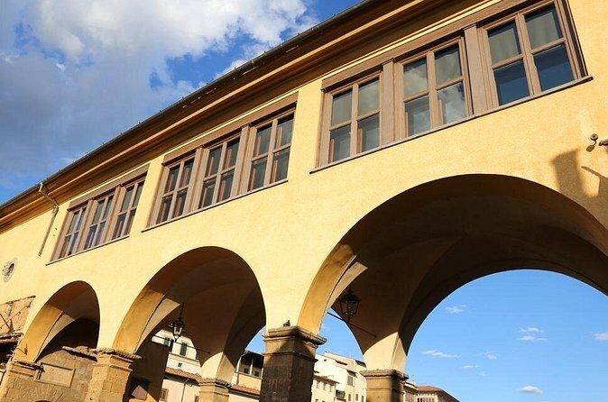 Exclusive Uffizi Gallery and Vasari Corridor Small Group Tour - Small-group pacing: how it feels in real time