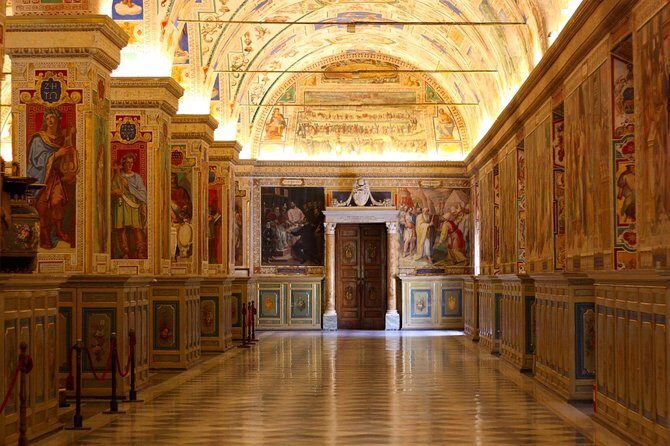 Exclusive Vatican Museum Sistine Chapel Skip-the-Line Group Tour - Sistine Chapel in 30 minutes: seeing Last Judgement with focus