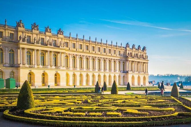 Excursion to Versailles by train with entrance to the Palace and Gardens - Hall of Mirrors and the Sun King: Making Sense of the Big Rooms