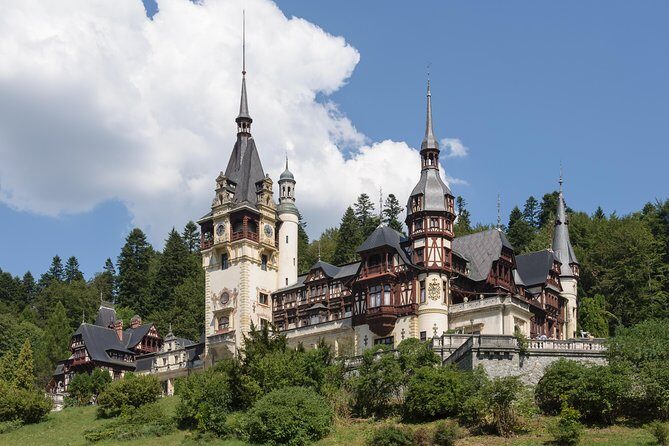 Explore Transylvania: Dracula, Peles Castle & Brasov Private Tour - Brasov Historical Center: Medieval Saxons, Narrow Streets, and Real City Rhythm
