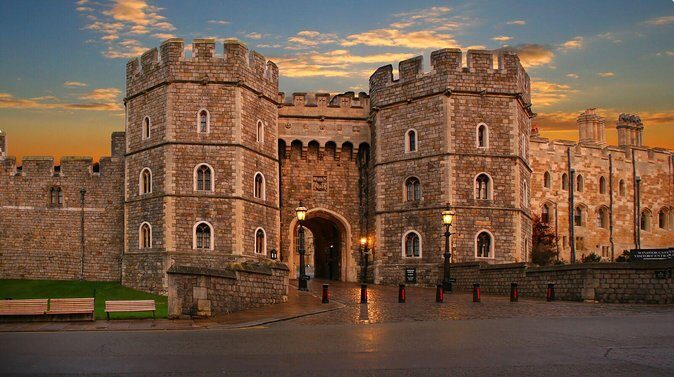 Extended visit: Windsor Castle & Stonehenge - Stonehenge: what the extended time lets you notice