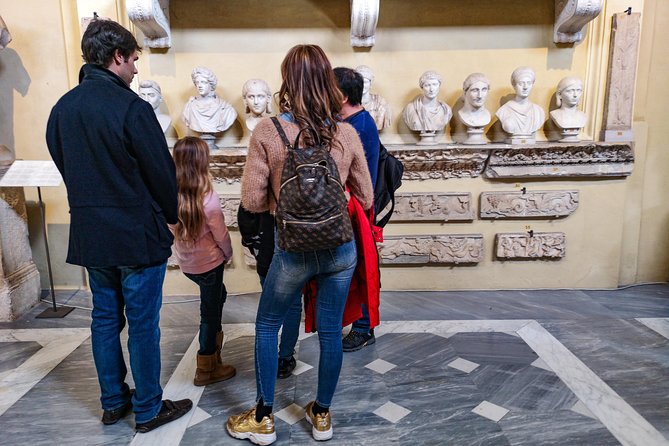 Family-Friendly Vatican Tour for Kids with Sistine Chapel - Vatican Museums Games: Statues, Maps, and That Wow Factor