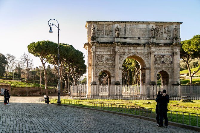 Fast Access Guided Tour of the Colosseum & Ancient Rome with a Roman Guide - Mobile Tickets, ID Checks, and Other Practical Tips