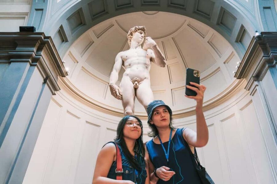 Florence: Accademia & City Tour with Optional Uffizi Gallery - Michelangelo’s David: what you gain from the guide