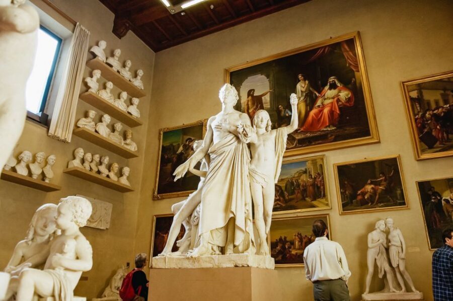 Florence: Accademia, Uffizi, and City Center Walking Tour - Pacing, Group Size, and Who This Works Best For