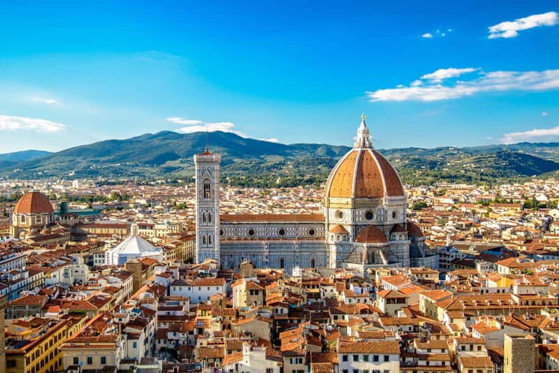 Florence: Exclusive Uffizi Semi-Private Tour, Max 6 People - Inside the Itinerary: Piazza della Signoria to the Gallery