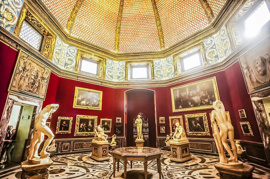Florence: Skip-The-Line Uffizi Gallery Timed Entry Ticket - Map Issues, Room Bottlenecks, and How to Not Lose Time