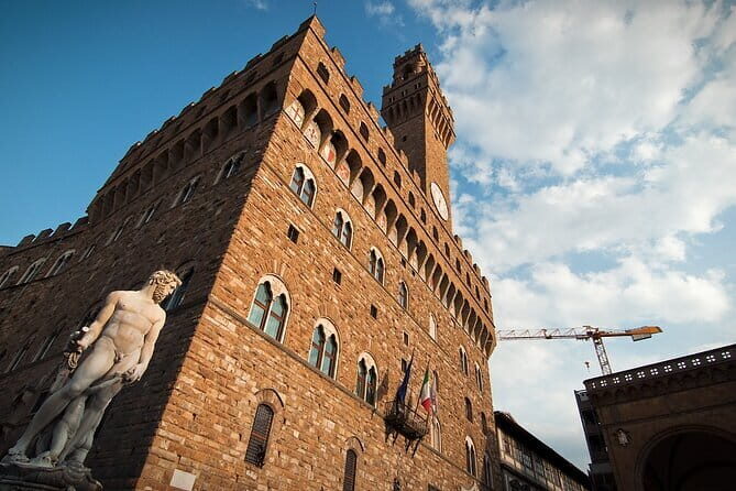 Florence Timed Entry Ticket: Uffizi & Accademia Galleries - Uffizi Gallery: Botticelli and Leonardo in a Focused 2 Hours