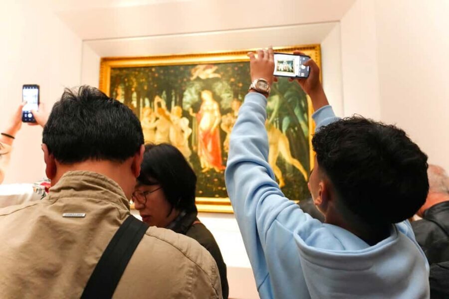 Florence: Uffizi Gallery Reserved-Entry VIP Tour - Using Your Extra Time Wisely After the Tour