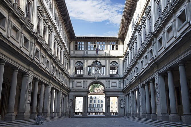 Florence: Uffizi Gallery Small Group Tour with Skip-the-Line - Key things that make this Uffizi tour work