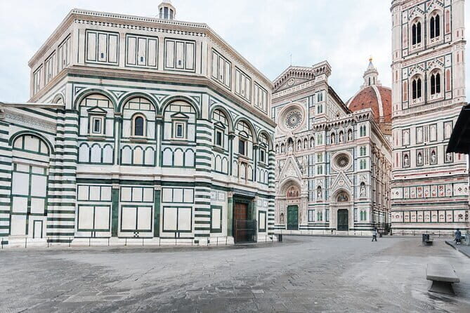 Florence: Uffizi Gallery Small Group Tour with Skip-the-Line - Meet your guide: what you can learn from how they teach