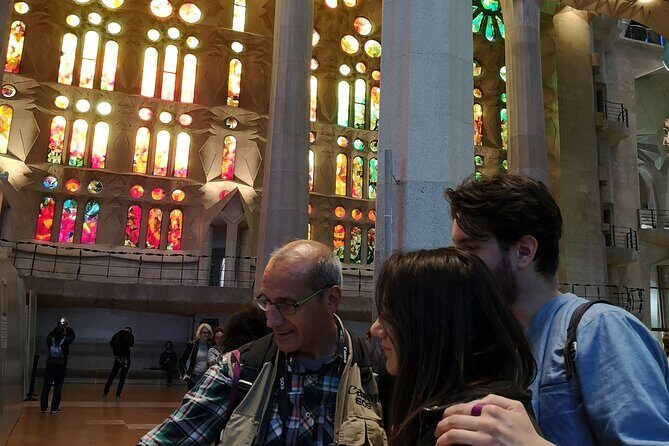 Food & Drink Tasting Private Tour & Sagrada Familia Skip the Line - Stops 1–3: Blai 9, La Esquinita de Blai, and O’ Toxo in local bar territory