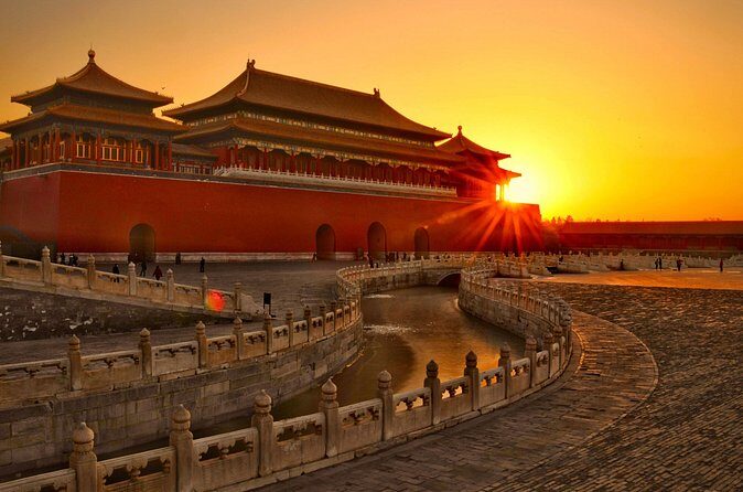 Forbidden City and Tiananmen Square Guided Tour in Beijing - Group Size and Your Experience of the Day