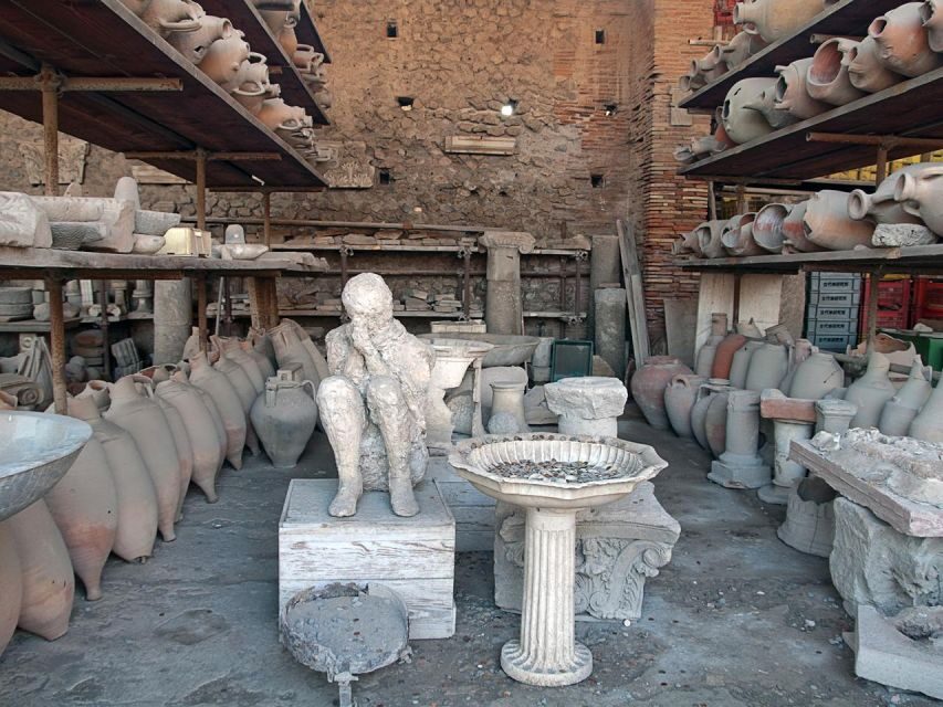 From Castellammare di Stabia Combo Tour_Pompeii & Vesuvius - Vesuvius crater time: what you get in 105 minutes