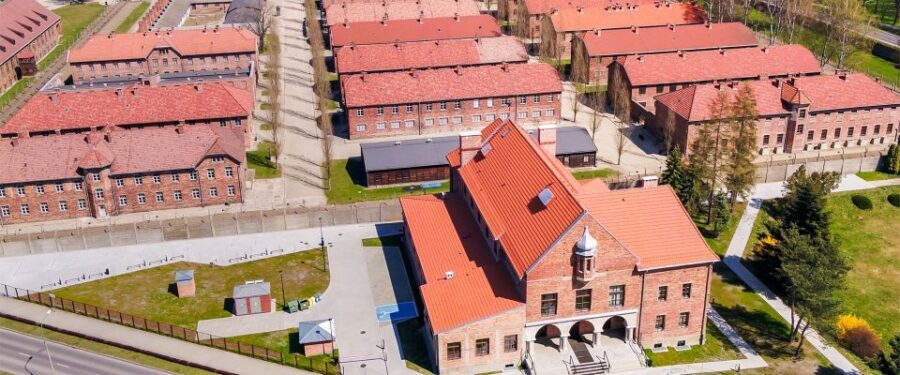 From Krakow: Auschwitz-Birkenau Tour with Transportation - Self-Guided vs Live-Guided: Pick the Right Level of Structure