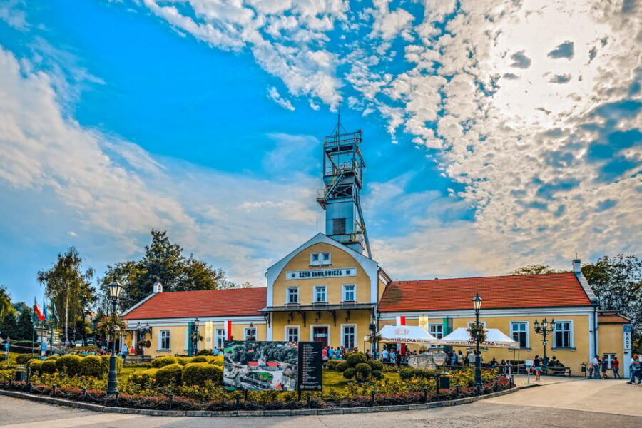 From Krakow: Half-Day Salt Mine and Schindler's Factory Tour - Underground lakes, caves, and the reality of salt work