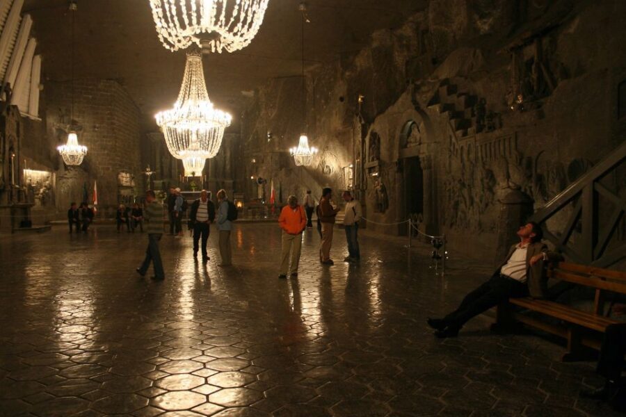 From Krakow: Wieliczka Salt Mine Guided Tour & Hotel pick-up - Entering the UNESCO World of Salt From Krakow