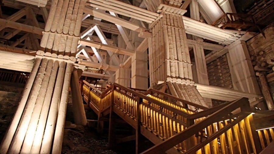 From Krakow: Wieliczka Salt Mine Guided Tour & Transfer - What to pack (and what not to bring) before you go