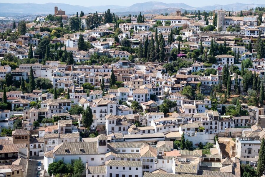 From Malaga: Granada Full-Day Trip with Alhambra - Granada Old City: Guided Orientation Plus Real Time to Wander