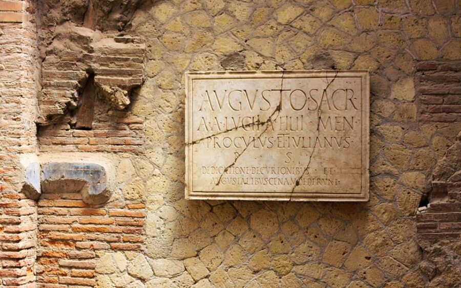 From Naples: Herculaneum Skip-the-Line Guided Tour - Practical tips: what to bring, what to wear, what not to pack