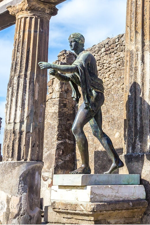 From Naples Port: Vesuvius and Pompeii Tour with Tickets - What you’ll actually see in Pompeii: frescoes and the lupanar
