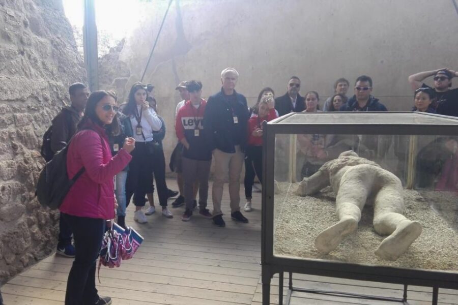 From Naples: Ruins of Pompeii - How the Naples Pickup and Pompeii Ride Actually Feel