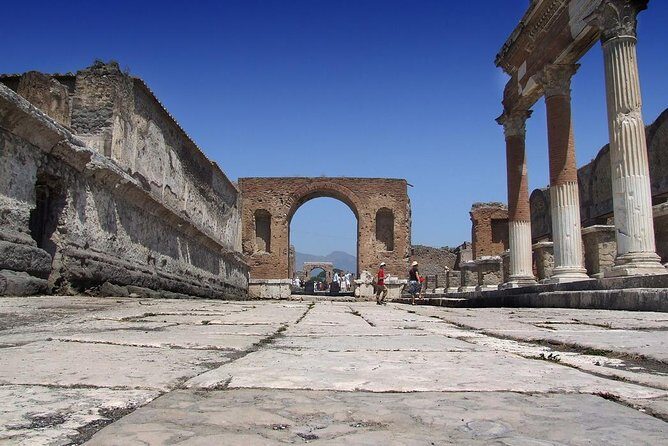 From Naples: Skip the Line Pompeii Guided Tour – Small Group - Who This Pompeii Tour Is Best For