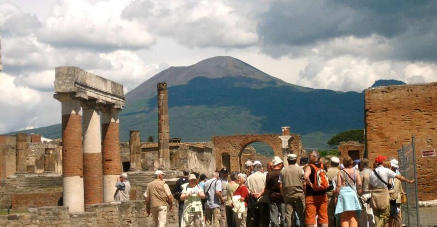 From Naples: Transfer to Positano with Pompeii Guided Tour - Key highlights at a glance