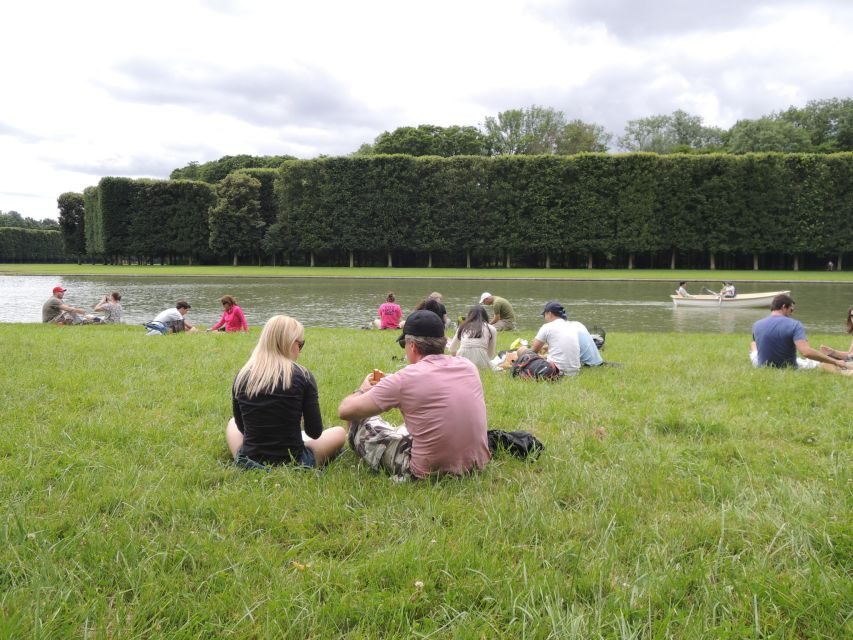 From Paris: Bike Tour to Versailles with Timed Palace Entry - The Petit Trianon + peasant village walk: what you came for