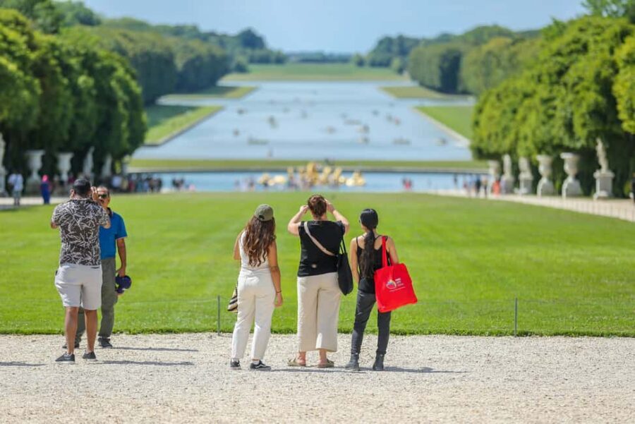 From Paris: Full-Day Guided Tour of Versailles - Inside the palace: State Apartments that actually tell a story