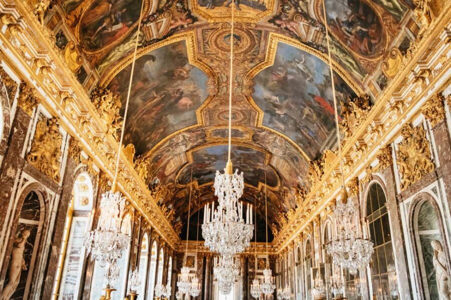 From Paris: Skip-the-Line Palace of Versailles Bike Tour - Versailles Town Market and Cheese Tasting: Build Your Picnic the Easy Way
