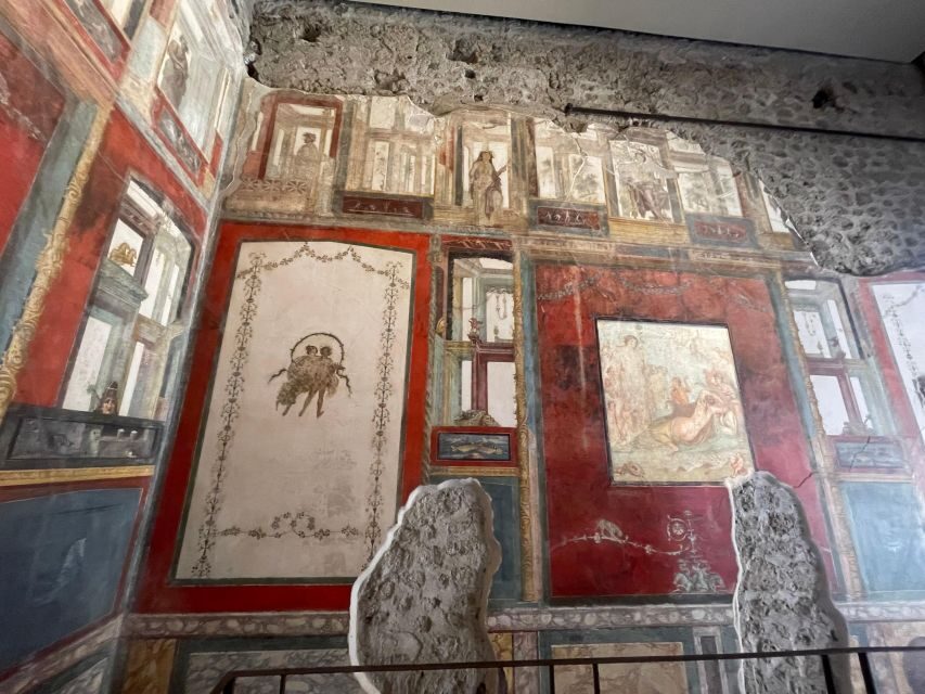 From Positano: Pompeii, Vesuvius, & Wine Tasting with Lunch - The Transfer Break: Moving From Pompeii to Mount Vesuvius