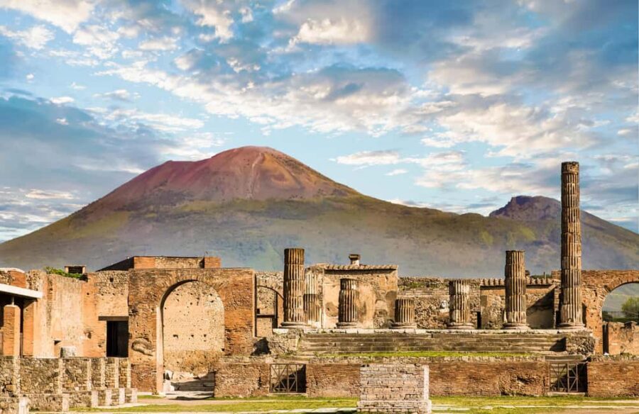 From Rome: Pompeii Day Trip with Optional Vesuvius and Lunch - Key things that make this tour worth your day