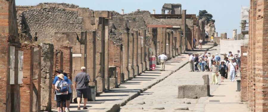 From Rome: Pompeii, Positano and Amalfi Full-Day Tour - Positano: Where Free Time Is Actually Worth It