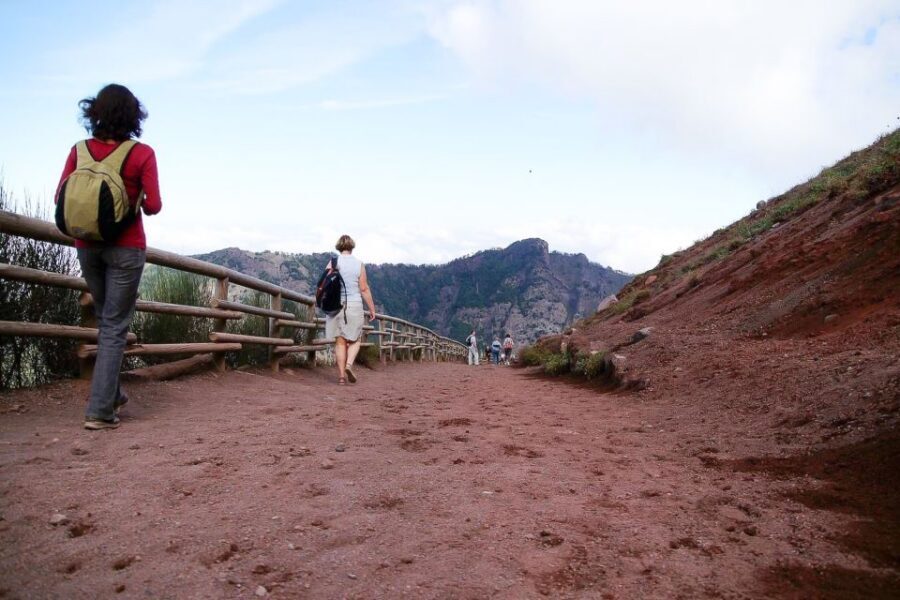 From Sorrento: Pompeii and Vesuvius Tour - What to pack (and what to skip) for Pompeii and Vesuvius