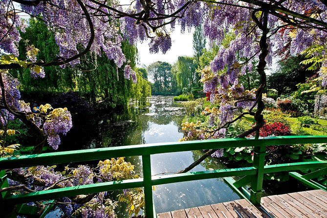 Giverny Monet's House & Versailles Palace Private Day Trip from Paris - The 8:00 AM Rhythm: Pickup, Transport, and How the Day Moves