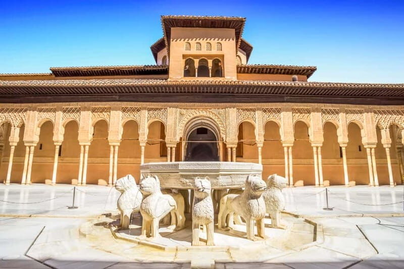 Granada: Alhambra & Gardens Tour w/Nasrid Palaces Option - Why a guided Alhambra works (especially when time is tight)