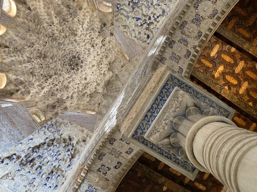 Granada: Alhambra & Generalife Fast-Track Guided Tour - Palace of Comares and the Sultan’s Throne Room