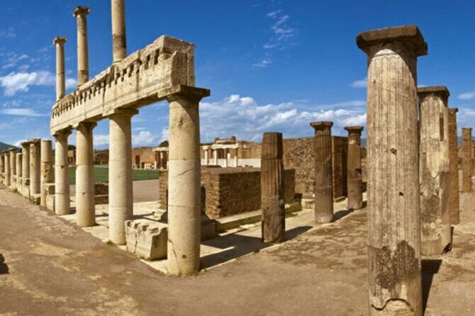Guided tour of Pompeii with a local guide - Who this Pompeii tour is best for