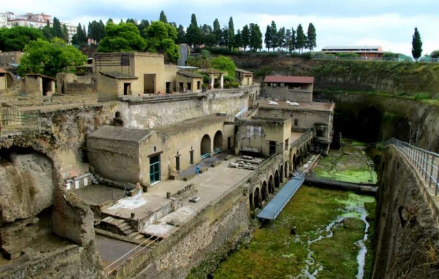 Herculaneum: 2hour Shared Guided Tour + entry tickets - What’s not included (and how to plan around it)