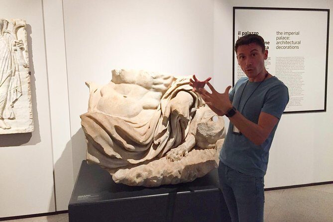 House of Augustus, Palatine Museum and Palatine Hill w PhD Archaeologist - How the 2.5-hour format keeps you moving (without burning you out)
