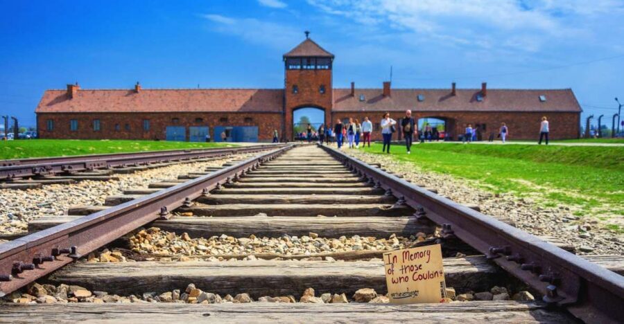 Krakow: Auschwitz-Birkenau and Wieliczka Salt Mine Day Trip - Steps, shoes, and low ceilings: the physical reality of this day trip
