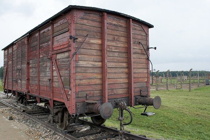 Krakow: Auschwitz-Birkenau Shared English Tour and Transfer - Auschwitz I: what you’ll see in the former mother camp
