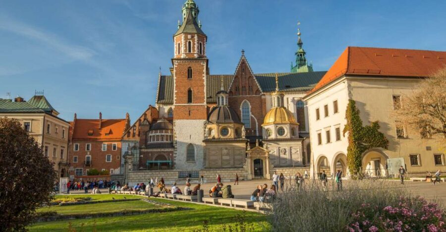 Krakow: Wawel Castle, Cathedral, Salt Mine, and Lunch - Wawel Cathedral: Sigismund Bell, Chapels, and the Royal Crypts