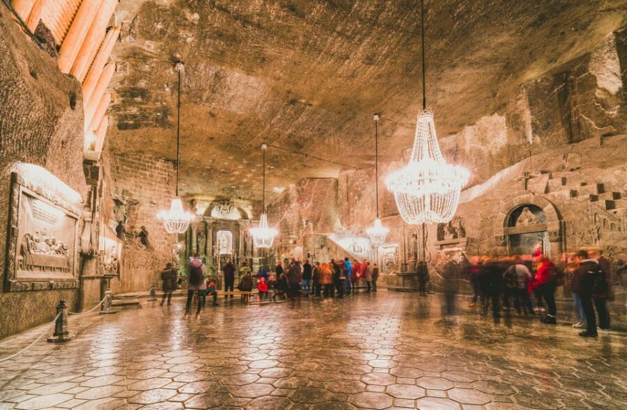 Krakow: Wieliczka Salt Mine Skip-the-Line Live Guided Tour - Guides and Headsets: When It Clicks, It’s Great