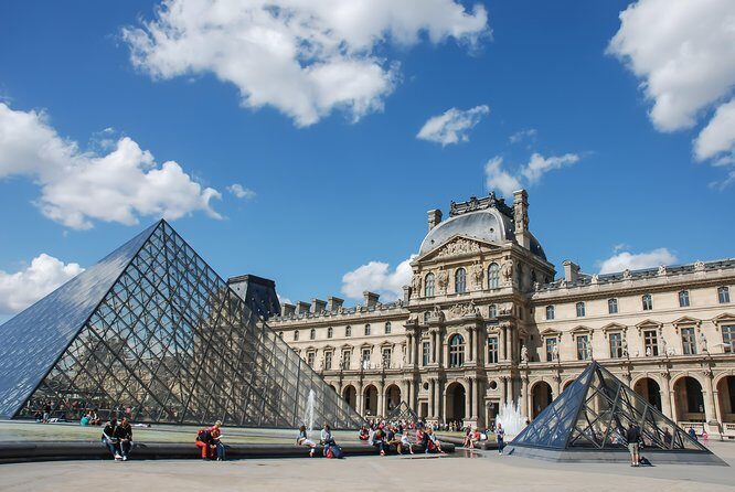 Louvre Access with a Multilingual Host - Price and Logistics: Is $95.12 Good Value?