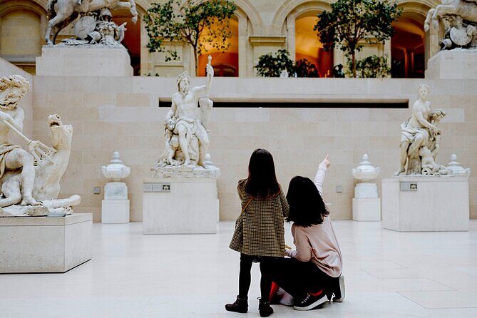 Louvre for Families - How audio transmission and the activity booklet help