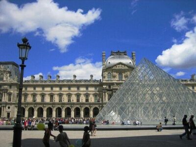 Louvre Museum – Exclusive Guided Tour (Entry Included)