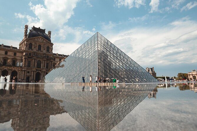 Louvre Museum Private Guided Tour | Expert Guide | Reserved Entry - Your guided portion: 3 hours that feel like a curated route (without being rigid)