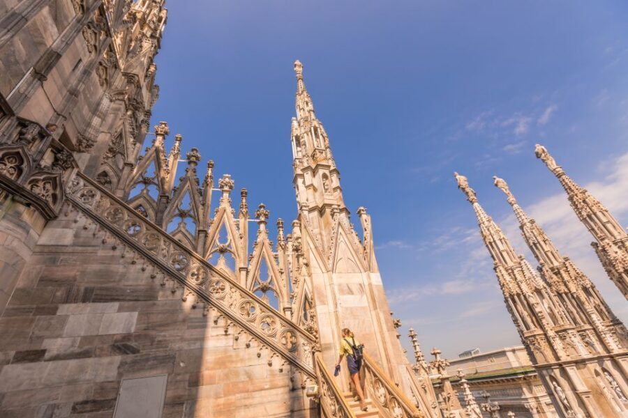 Milan Duomo and Rooftop 2-Hour Guided Tour - Key things that make this Duomo tour worth your time